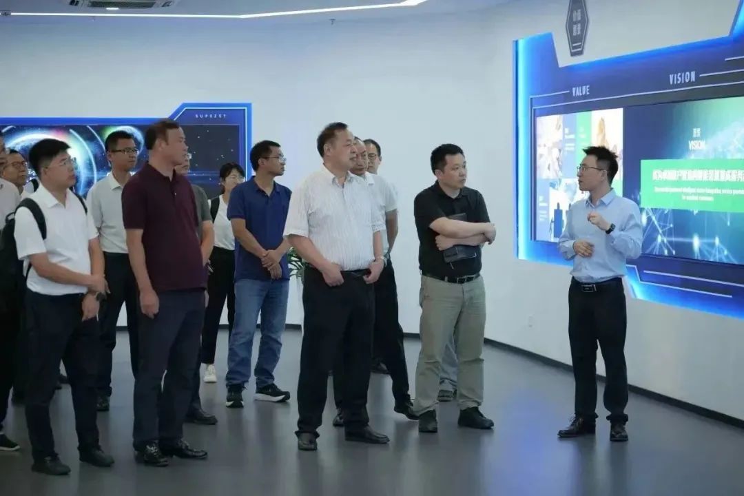 新能源 新动力 新未来|满堂彩股份“动力与能源工业集群”圆桌座谈会顺遂召开